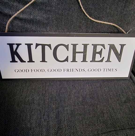 3 Decorative Wall Signs. Laundry, Pantry , And Laundry Symbols Guide - Picture 3 of 5